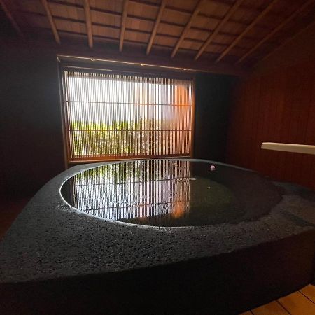 Hotel Wakamizu Takarazuka Exteriör bild