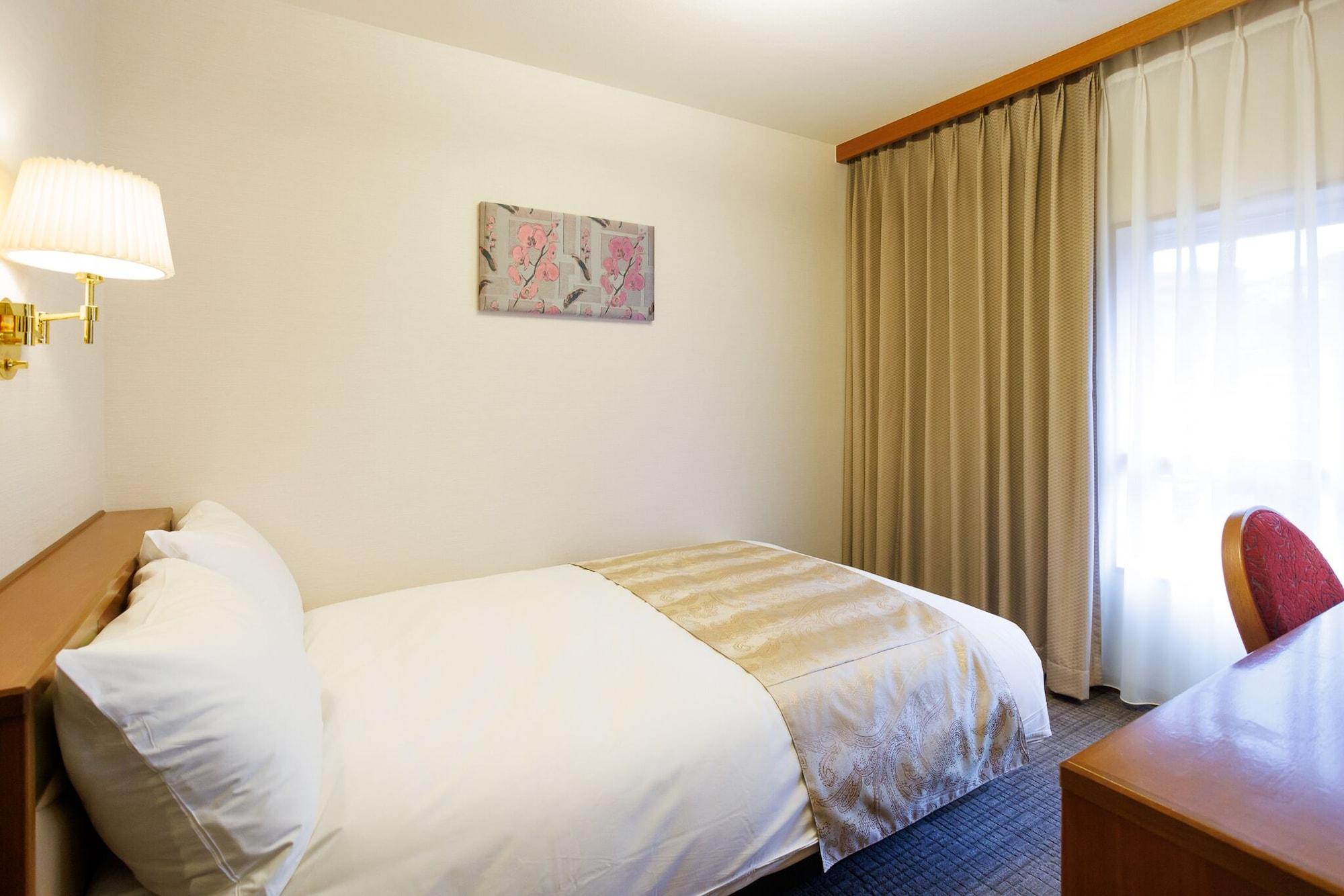 Hotel Wakamizu Takarazuka Exteriör bild