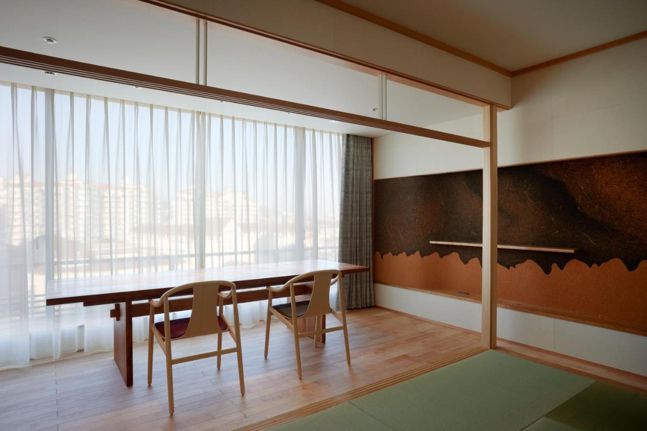 Hotel Wakamizu Takarazuka Exteriör bild