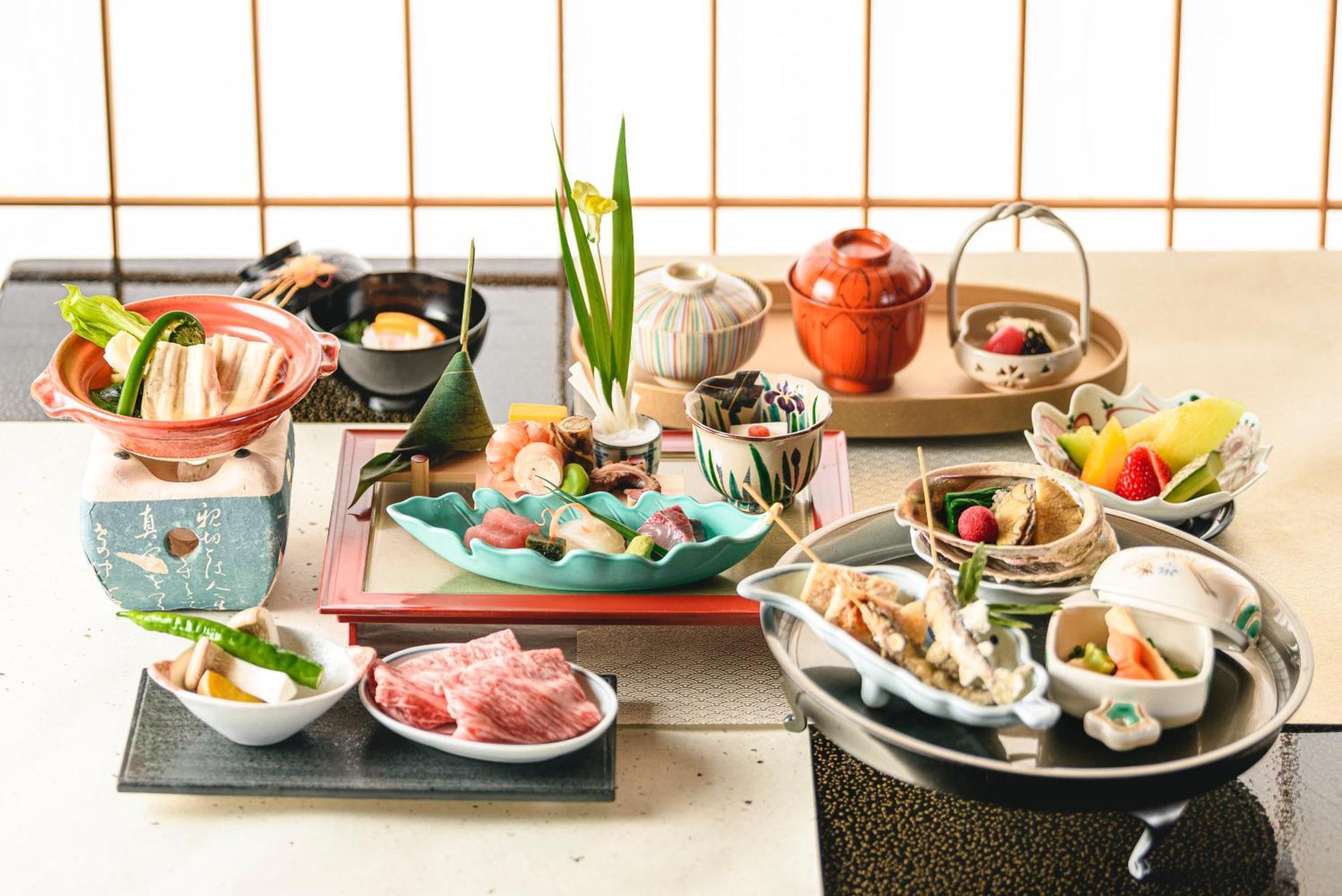 Hotel Wakamizu Takarazuka Exteriör bild