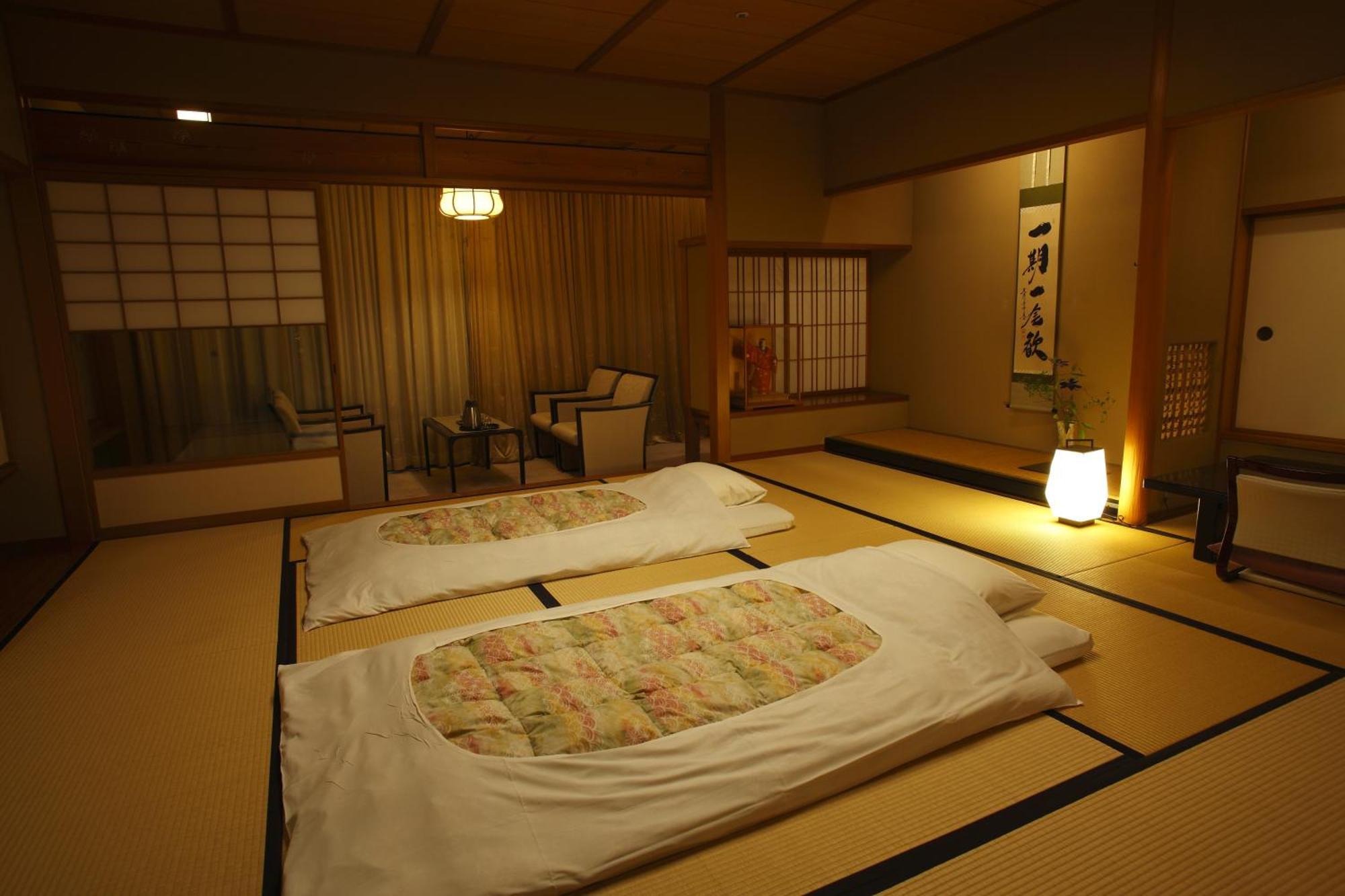 Hotel Wakamizu Takarazuka Rum bild