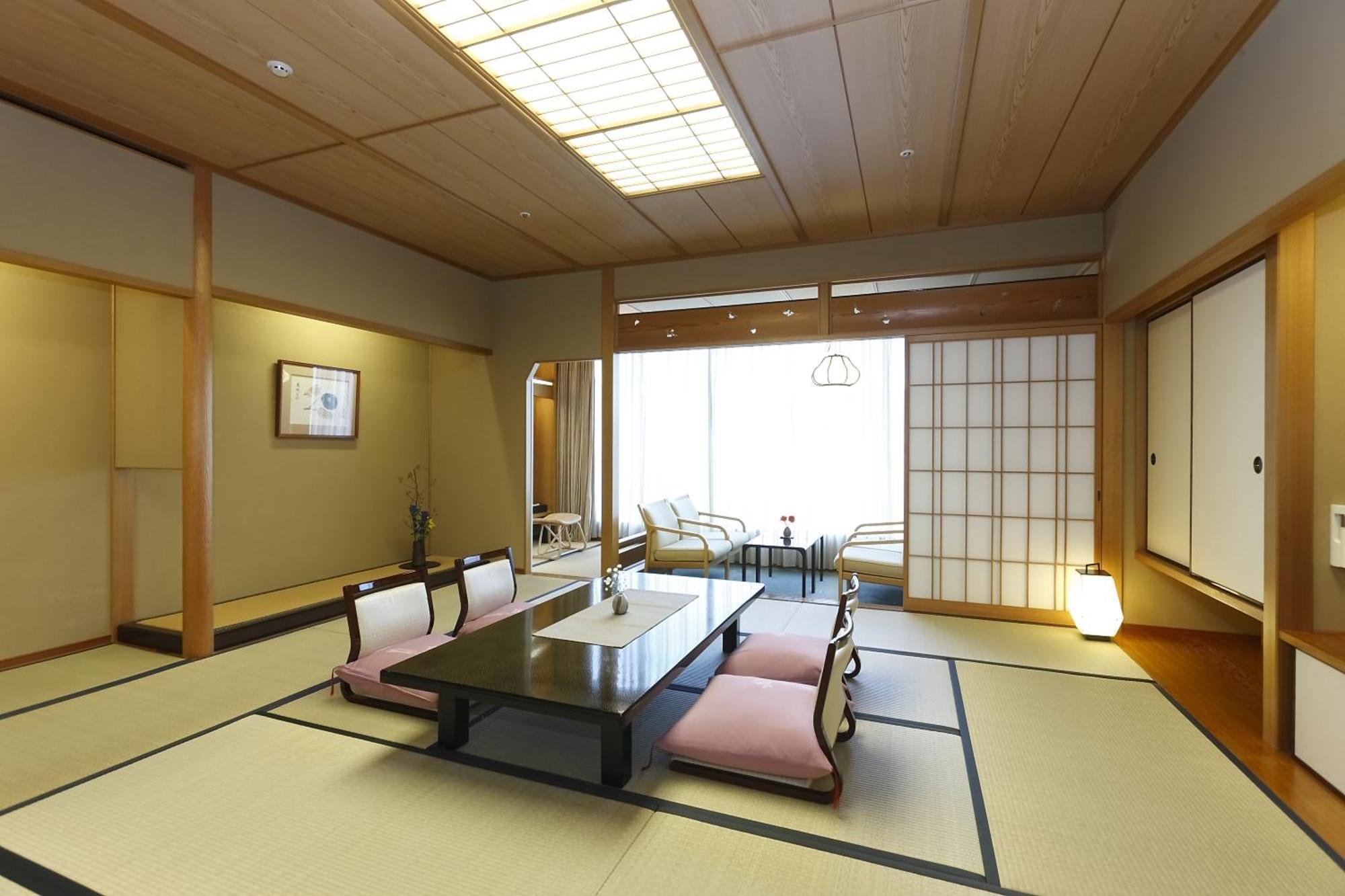 Hotel Wakamizu Takarazuka Rum bild