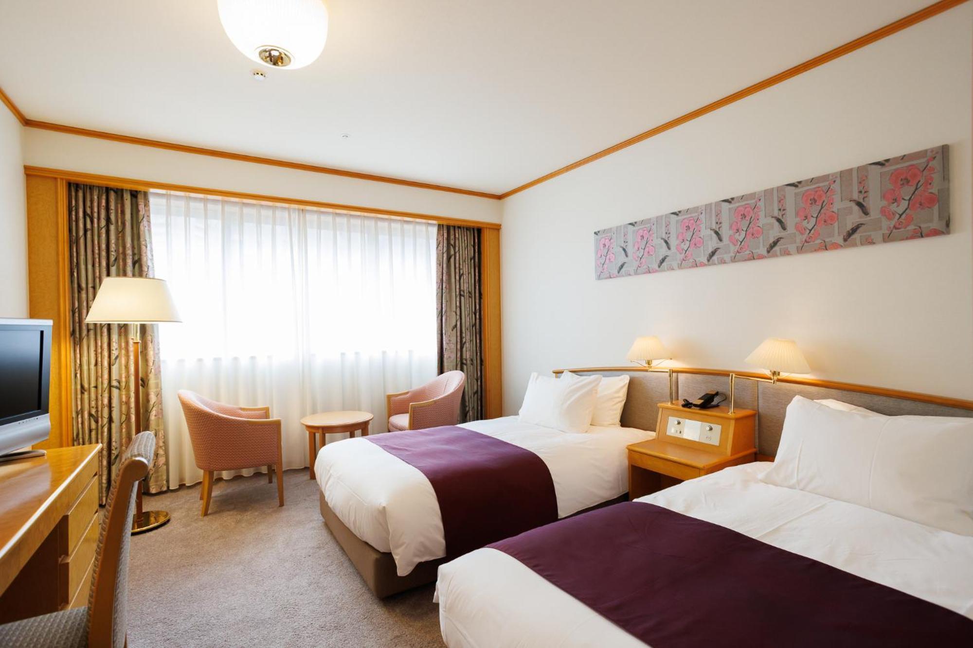 Hotel Wakamizu Takarazuka Exteriör bild