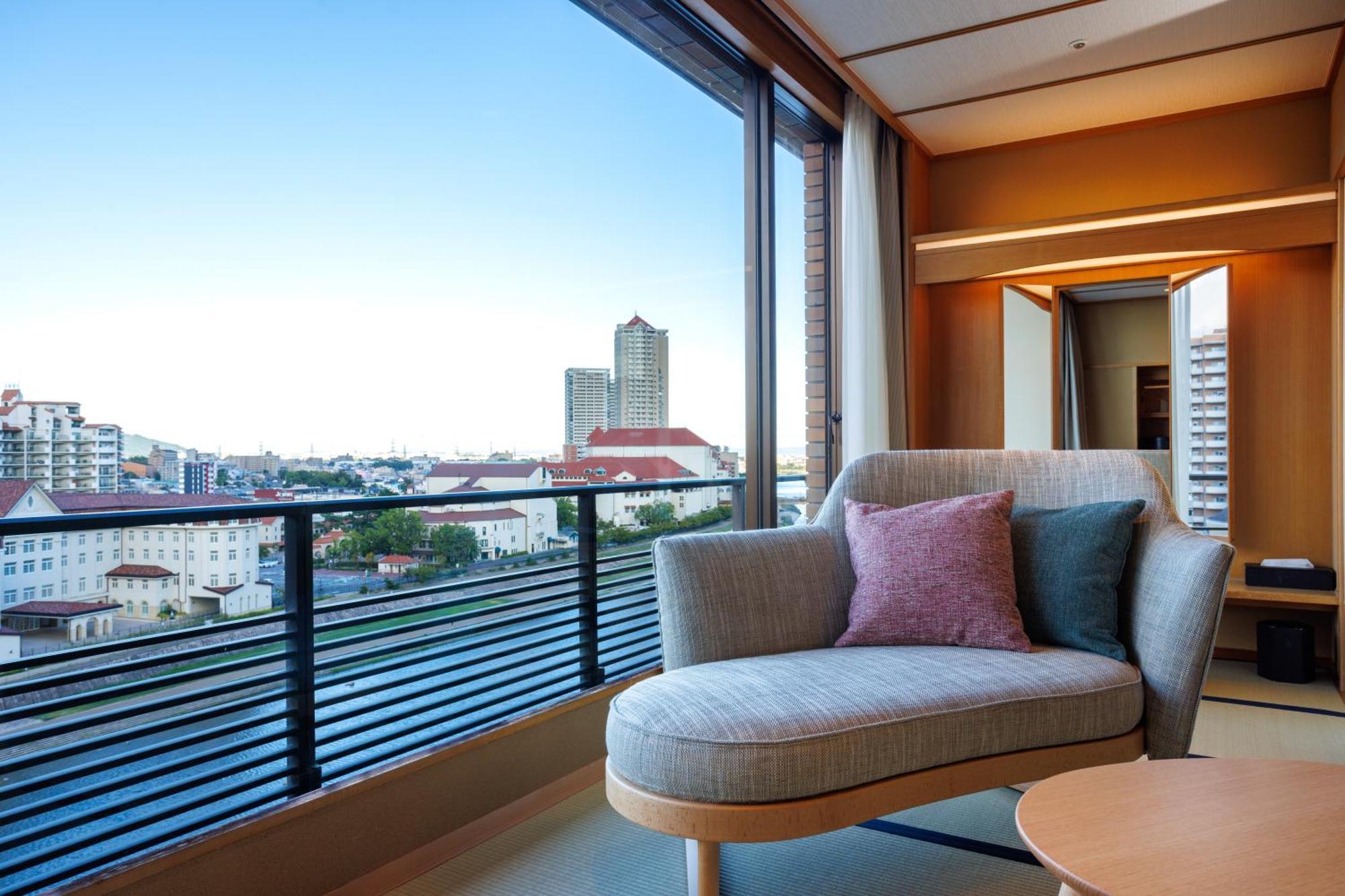 Hotel Wakamizu Takarazuka Exteriör bild