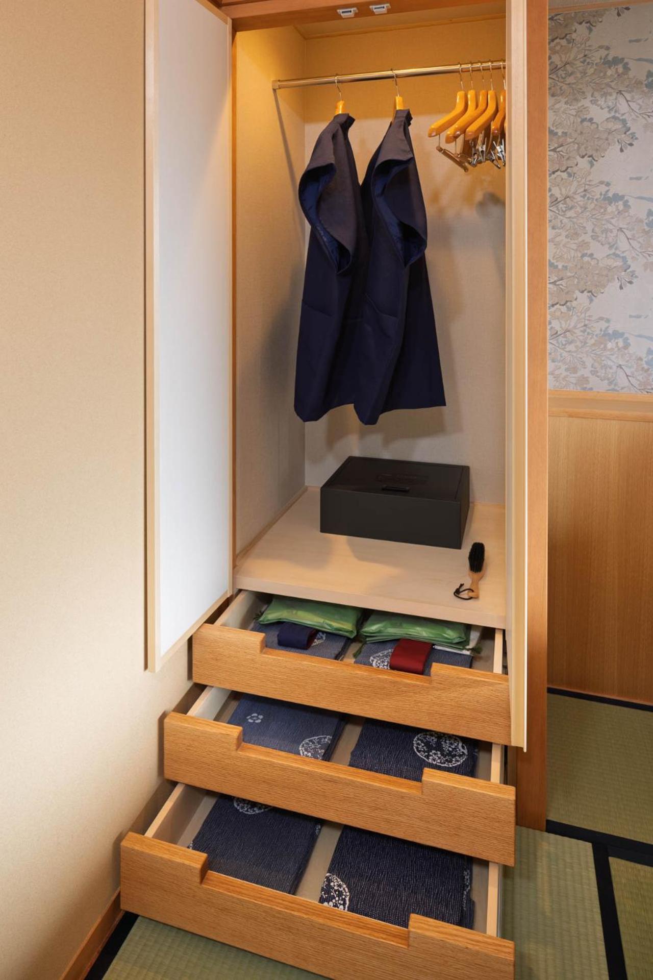 Hotel Wakamizu Takarazuka Exteriör bild